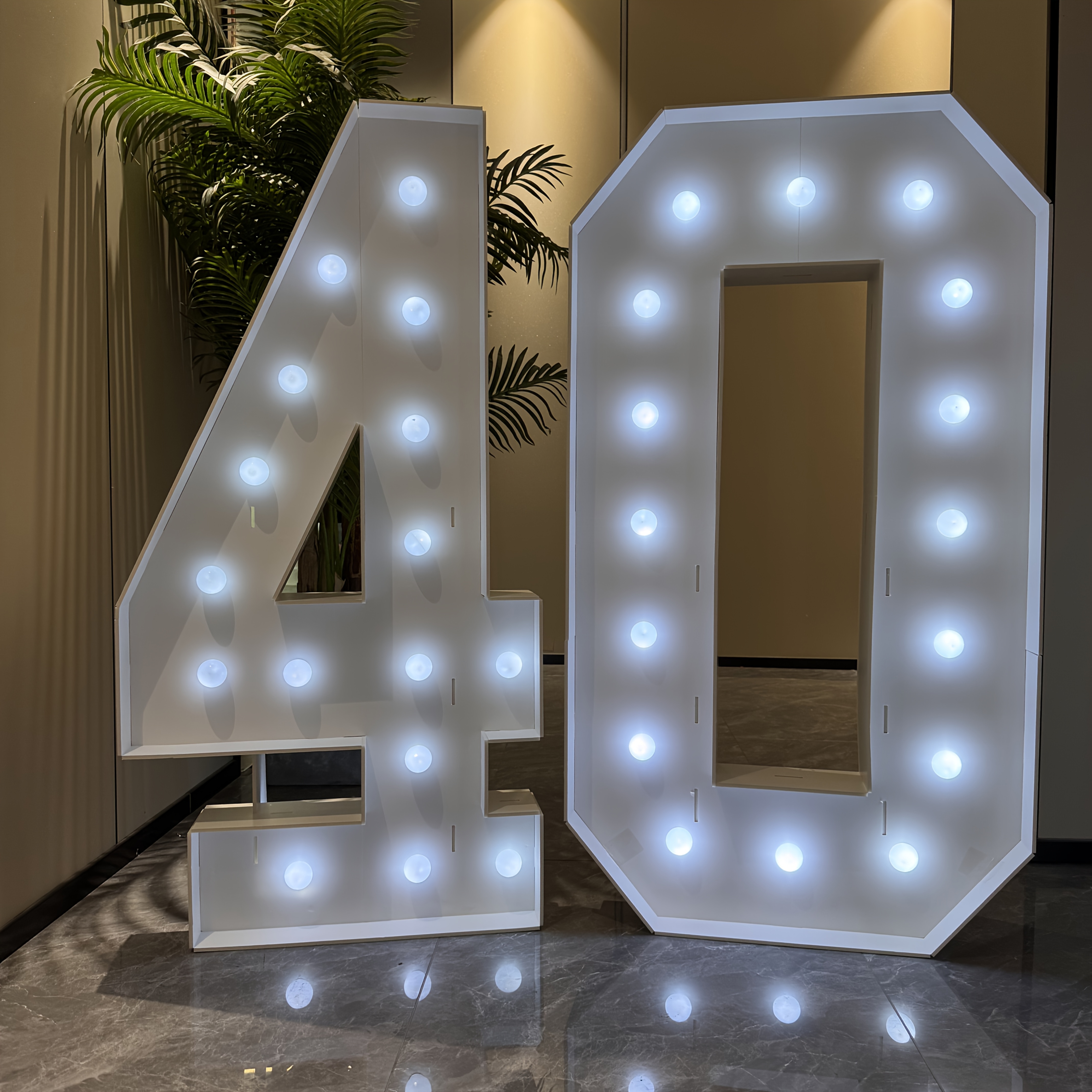 4-Foot Self-Illuminating LED N - огляд і ціна Event & Party Supply Photos