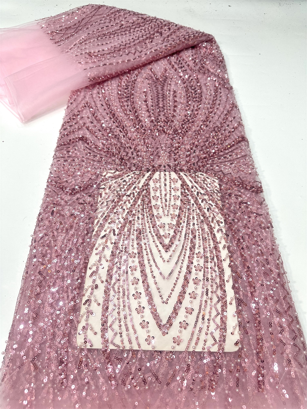 African Sequins Beaded Lace Fa - огляд і ціна Glitter Tablecloth