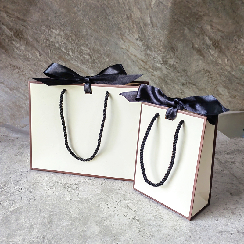Black White Kraft Paper Gift B - огляд і ціна Event Party Box
