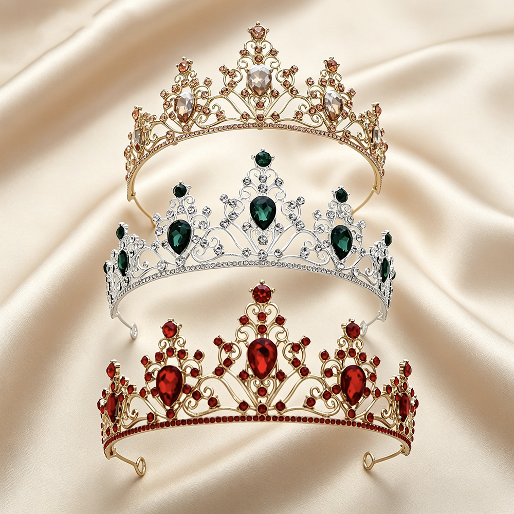 Baroque Bridal Tiara Sparkling - огляд і ціна Event & Party Supply Photos